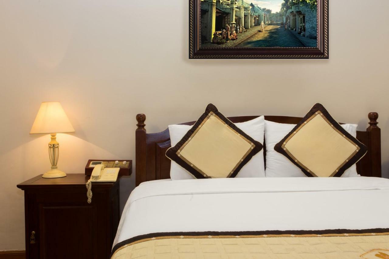 Camellia Boutique Hotel & Spa Ханой Екстериор снимка