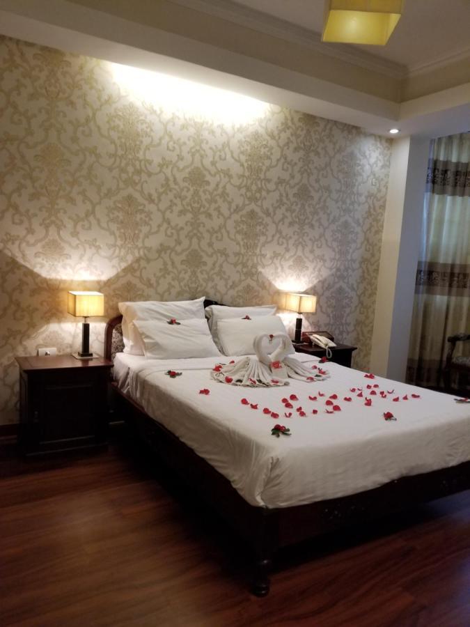 Camellia Boutique Hotel & Spa Ханой Екстериор снимка